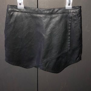 Abercrombie Black Faux Leather Mini Skort